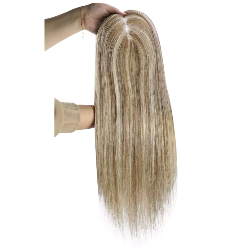 Load image into Gallery viewer, A long, straight topper with a blonde highlight color, displayed on a white mannequin head against a plain white background.
