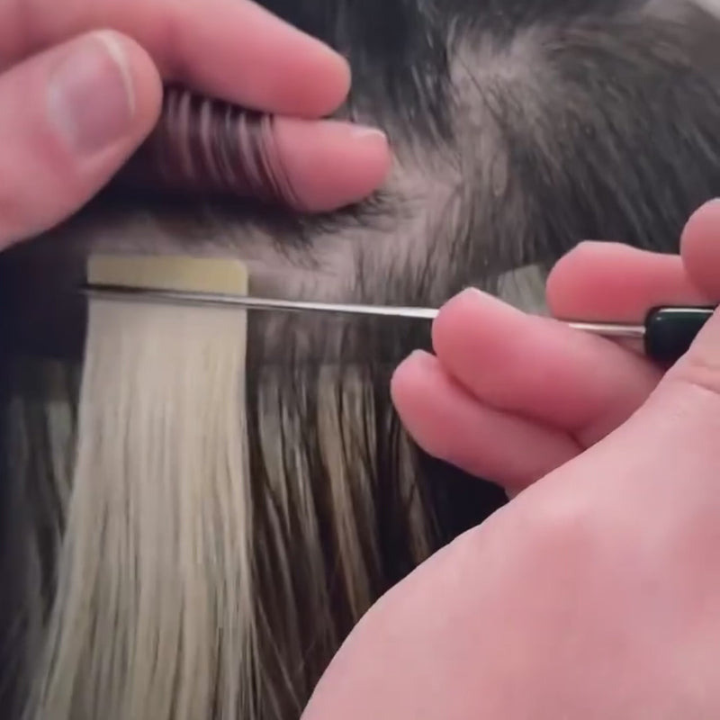 Load and play video in Gallery viewer, 100% Virgin Human Hair Extensions Tape Ins Light Blonde (#60)
